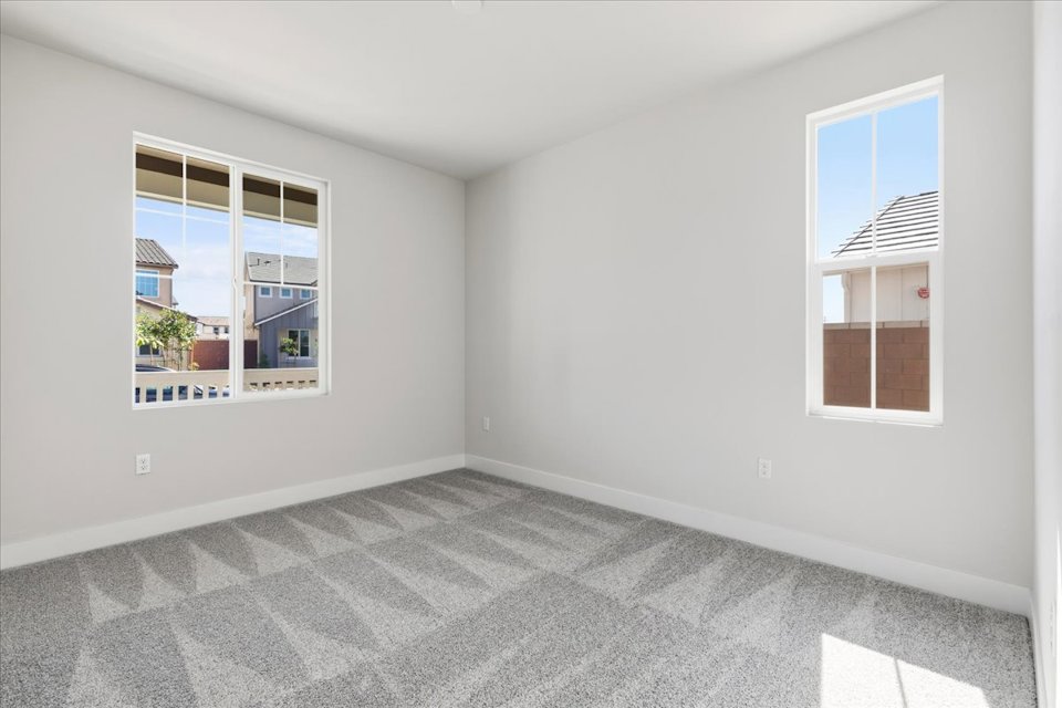 A room with windows.