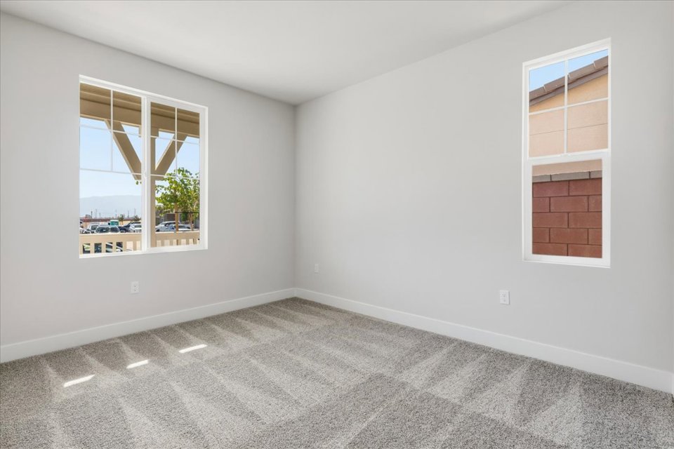 A room with windows.