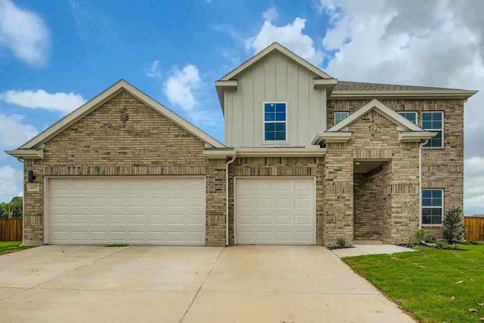 A house with garages and a garage.