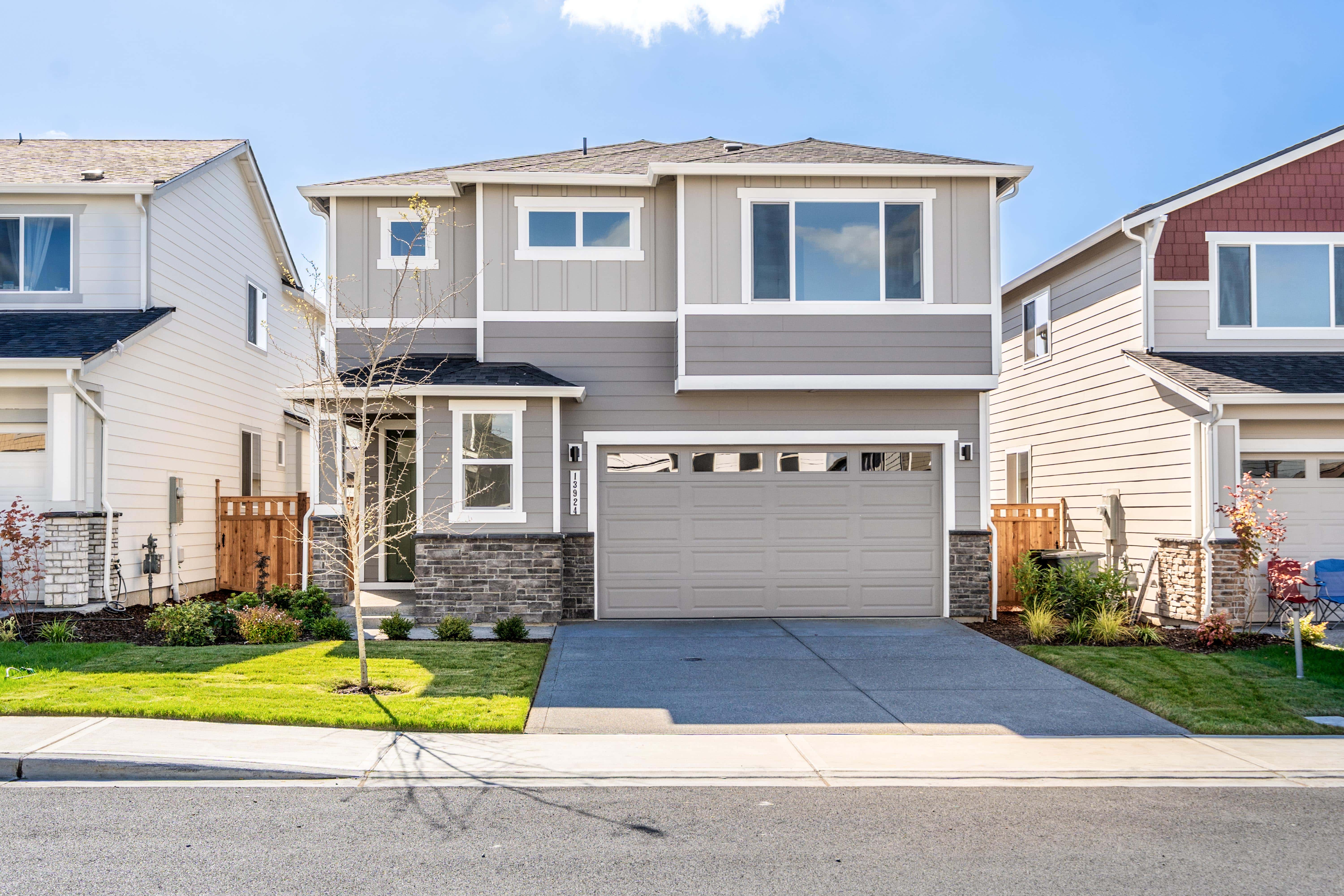 0080 13916 178TH ST E