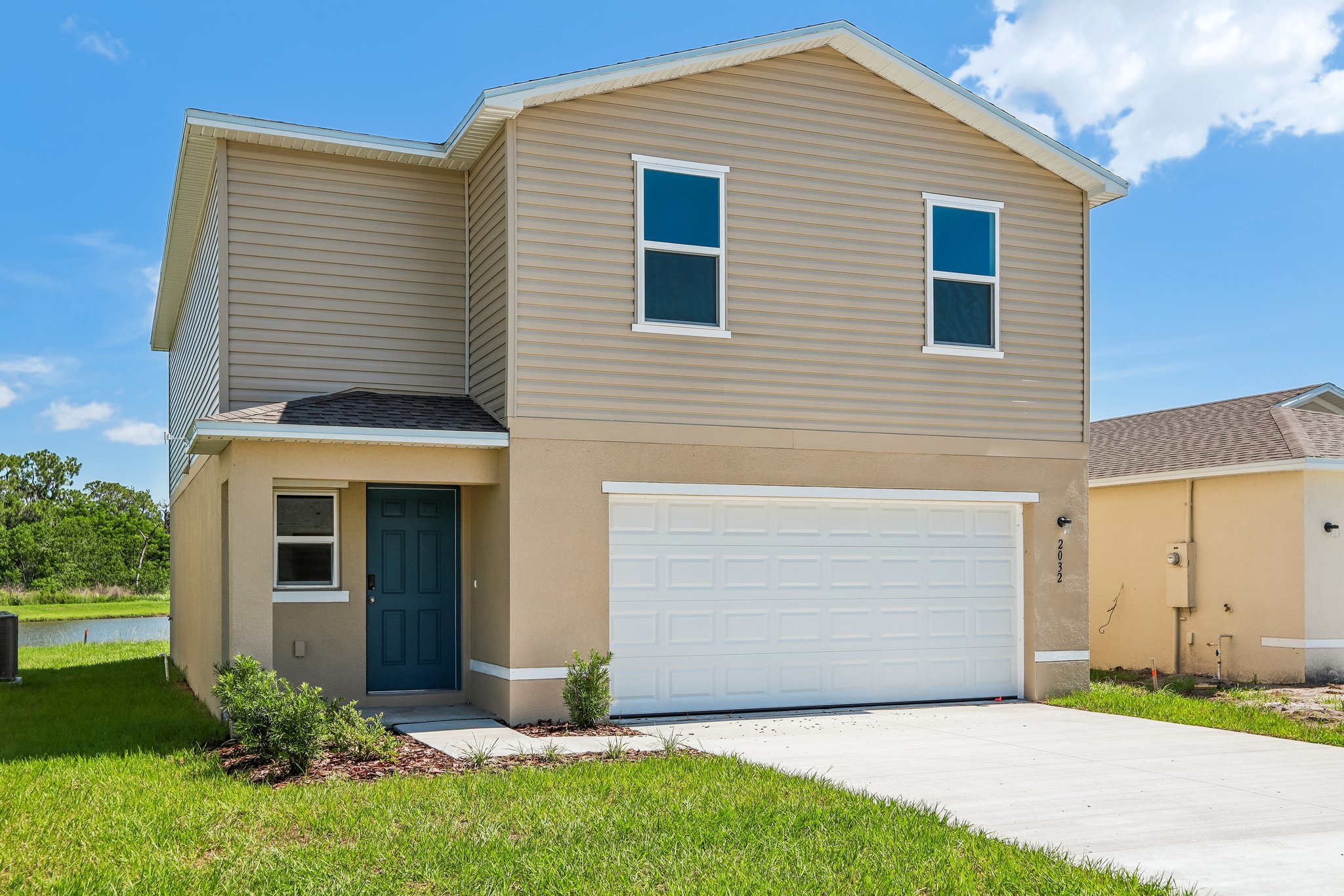 A house with garages.
